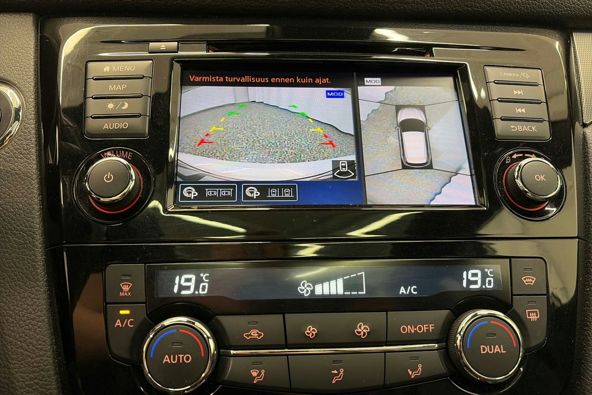 valkoinen Nissan Qashqai 2020 kuva 22.