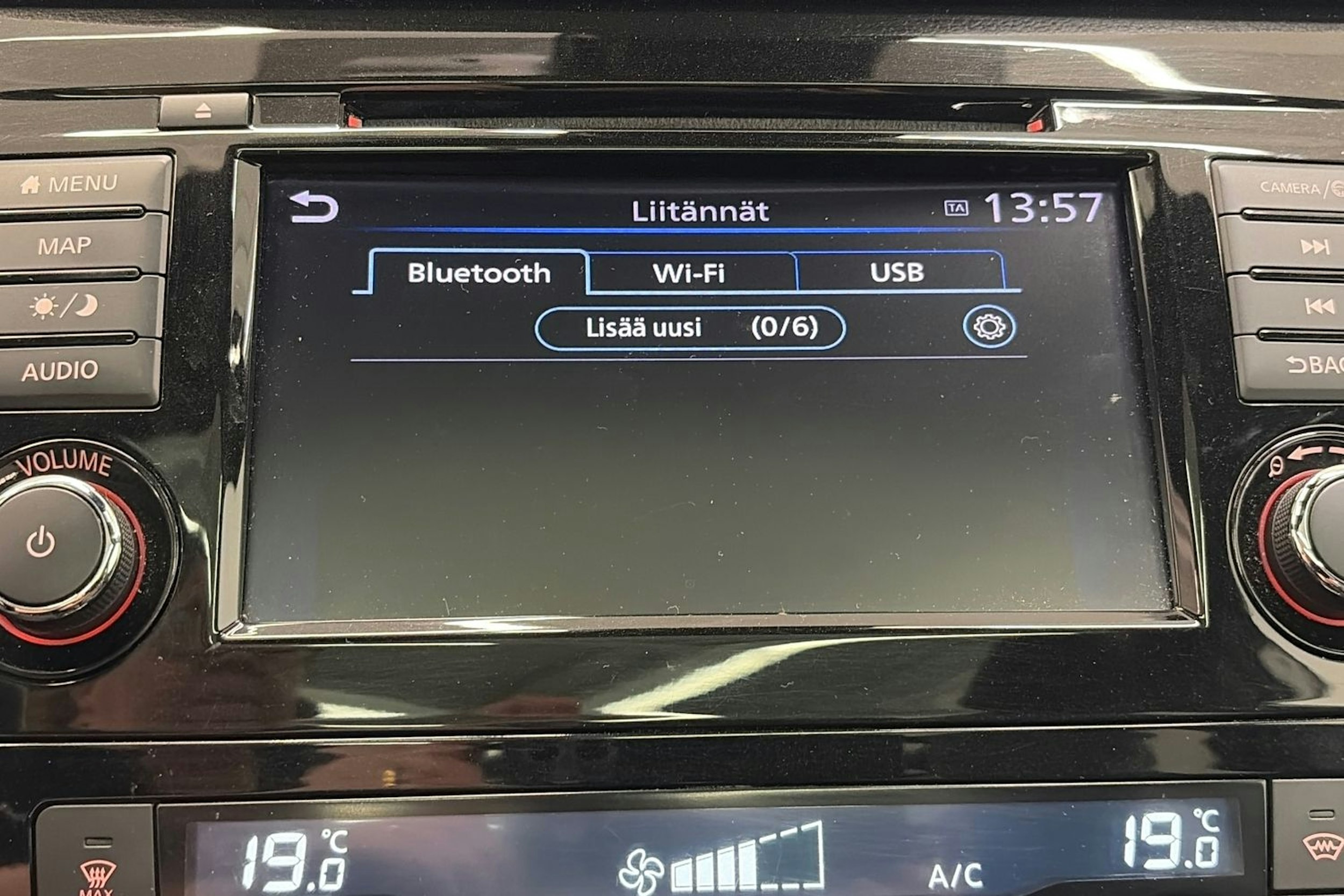 valkoinen Nissan Qashqai 2020 kuva 24.