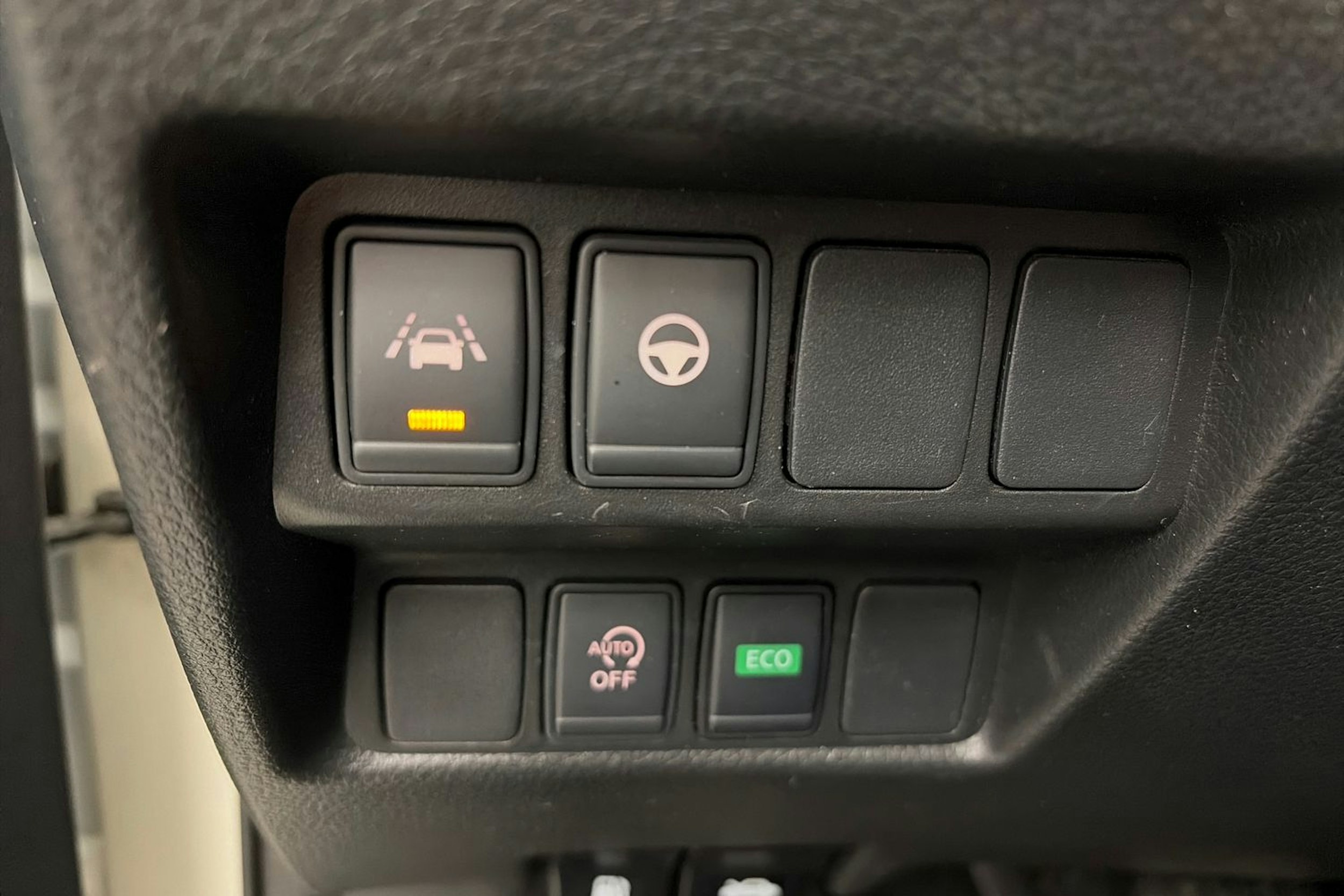 valkoinen Nissan Qashqai 2020 kuva 28.