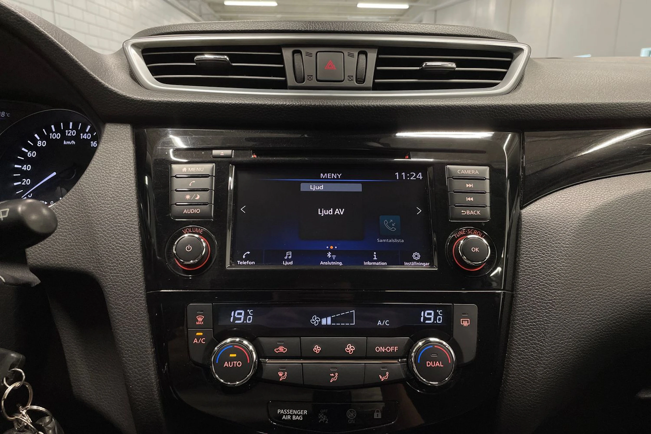 Valkoinen Nissan Qashqai 2020 kuva 14.