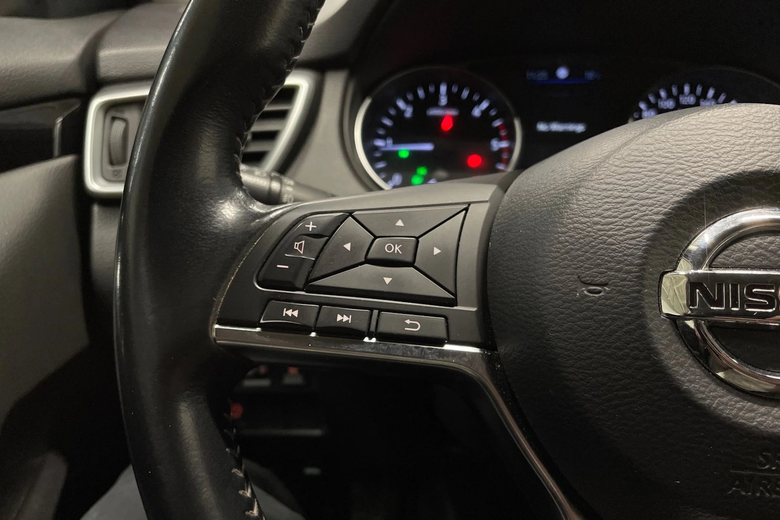 Valkoinen Nissan Qashqai 2020 kuva 19.