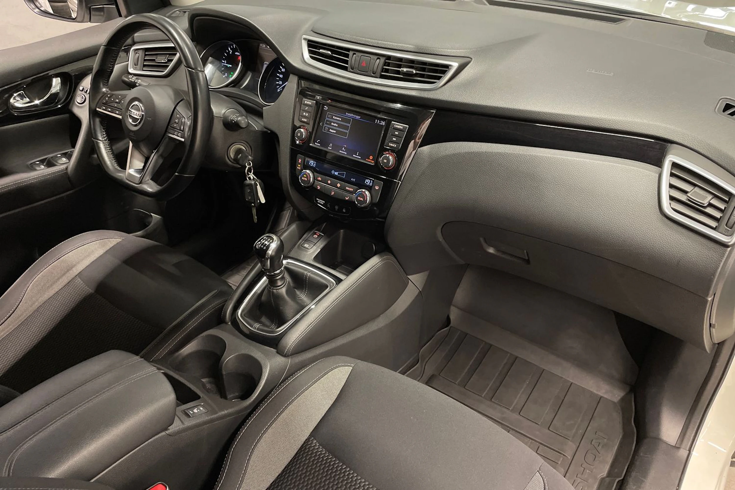 Valkoinen Nissan Qashqai 2020 kuva 23.
