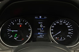 met. sininen Nissan Qashqai 2020 kuva 16.