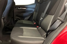 Punainen Nissan Qashqai 2020 kuva 10.