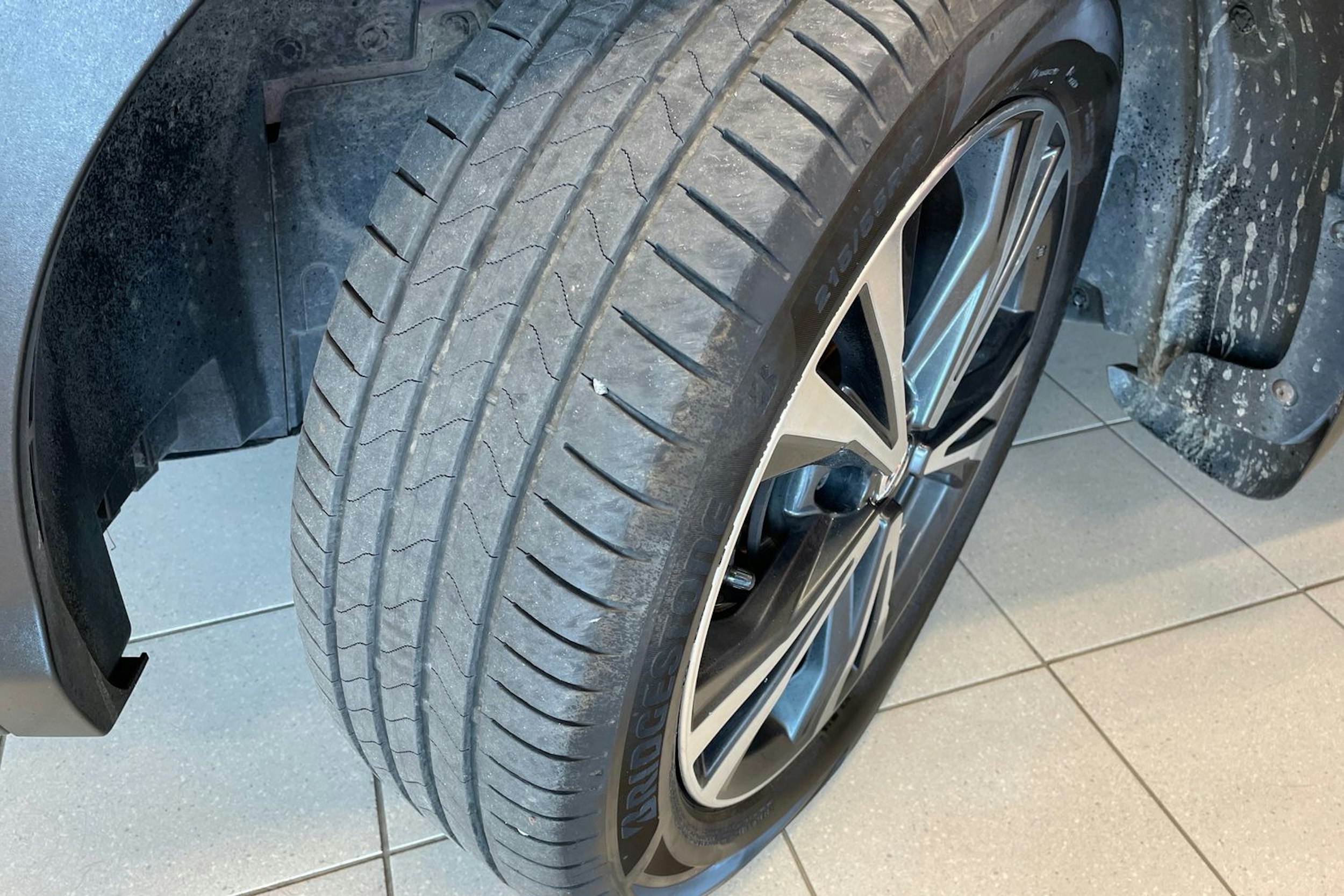 Punainen Nissan Qashqai 2020 kuva 13.