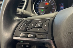 Punainen Nissan Qashqai 2020 kuva 16.