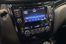 Punainen Nissan Qashqai 2020 kuva 19.