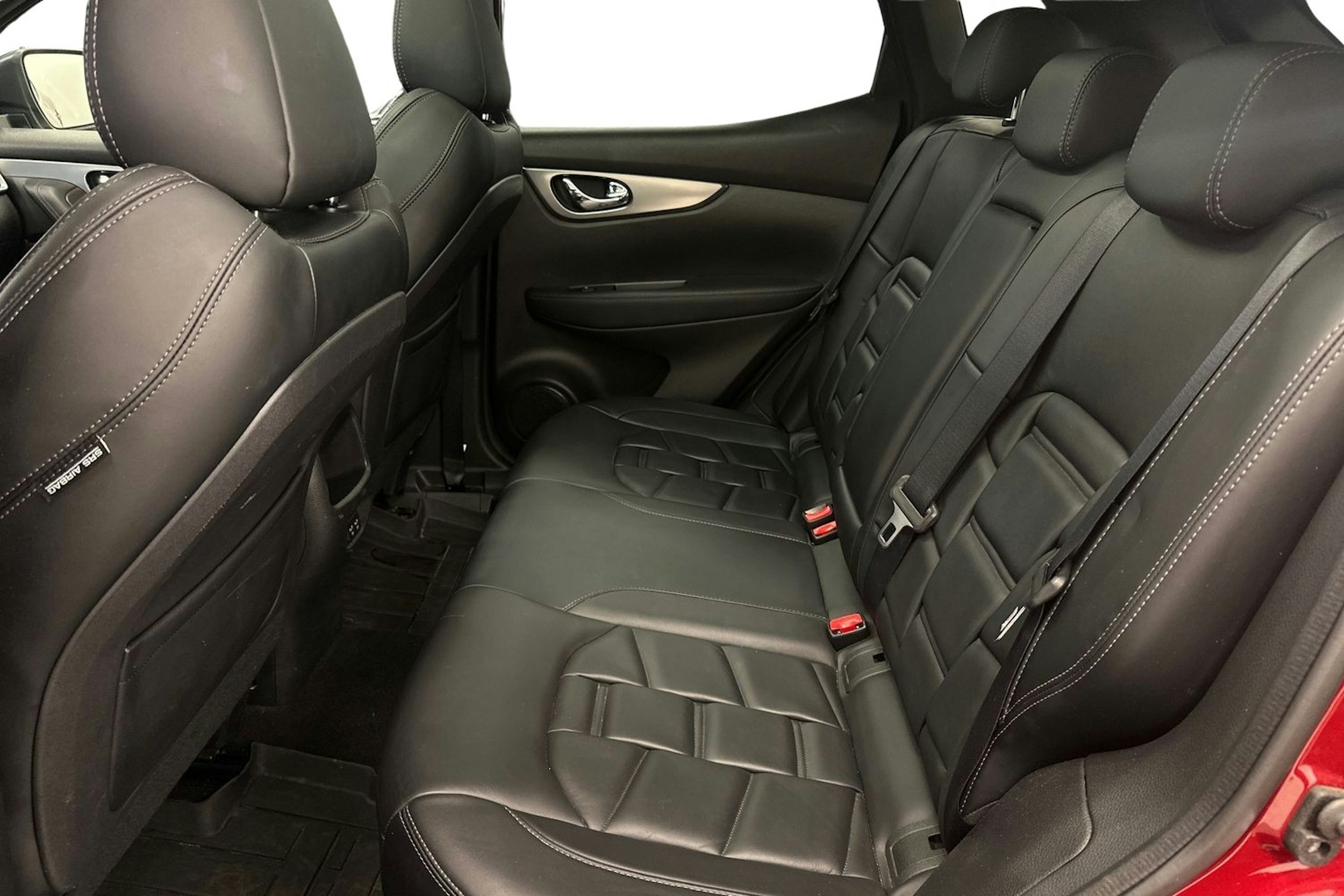 punainen Nissan Qashqai 2020 kuva 10.