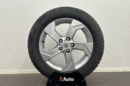 punainen Nissan Qashqai 2020 kuva 13.