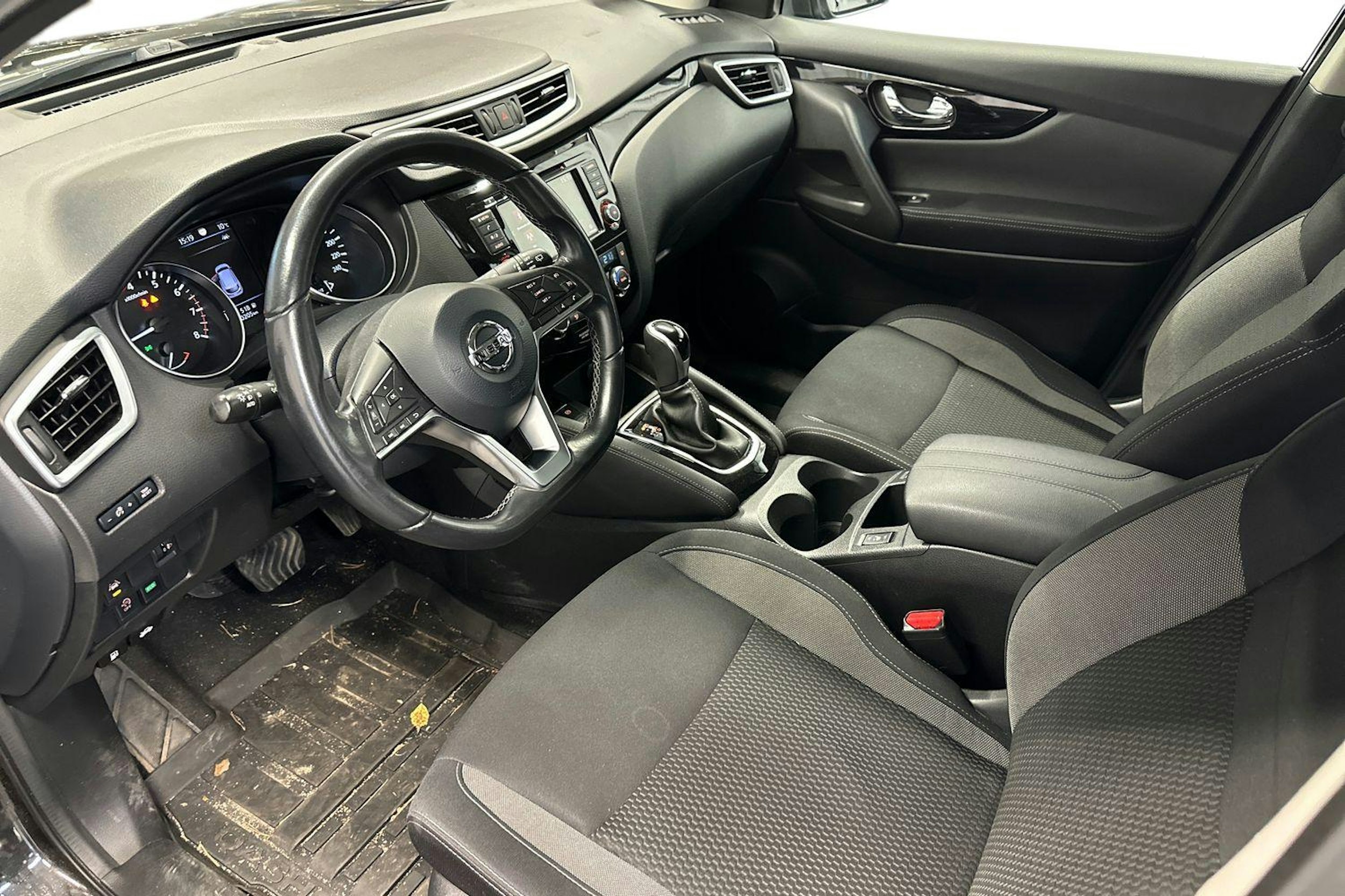 musta Nissan Qashqai 2020 kuva 3.