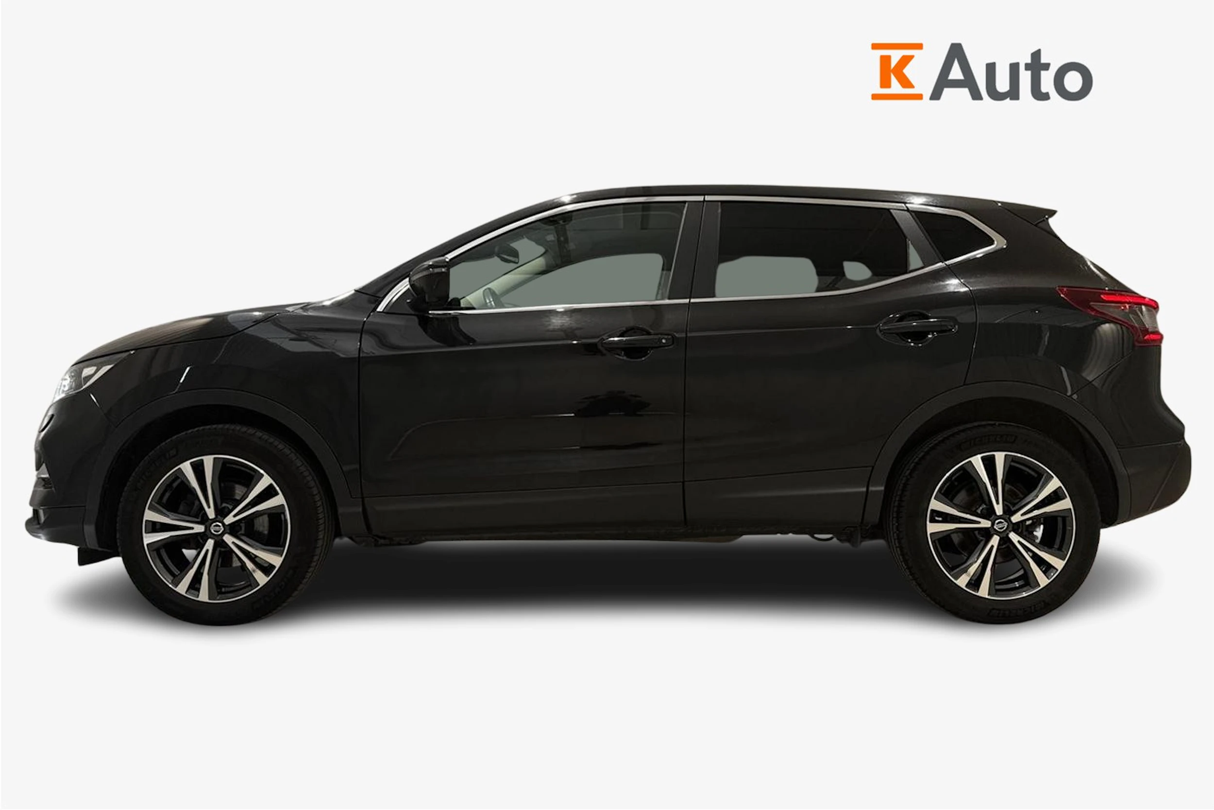musta Nissan Qashqai 2021 kuva 5.