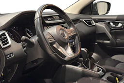 musta Nissan Qashqai 2021 kuva 6.