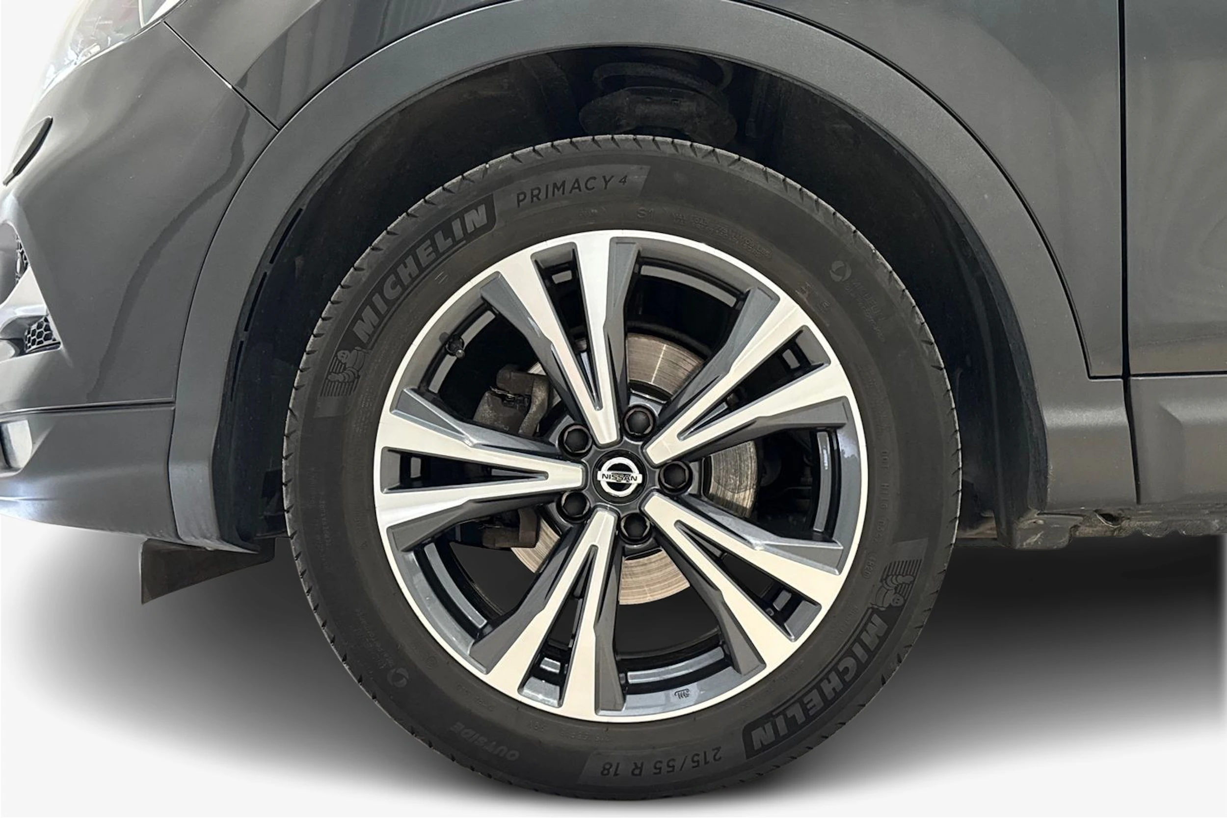 musta Nissan Qashqai 2021 kuva 9.