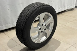 musta Nissan Qashqai 2021 kuva 11.