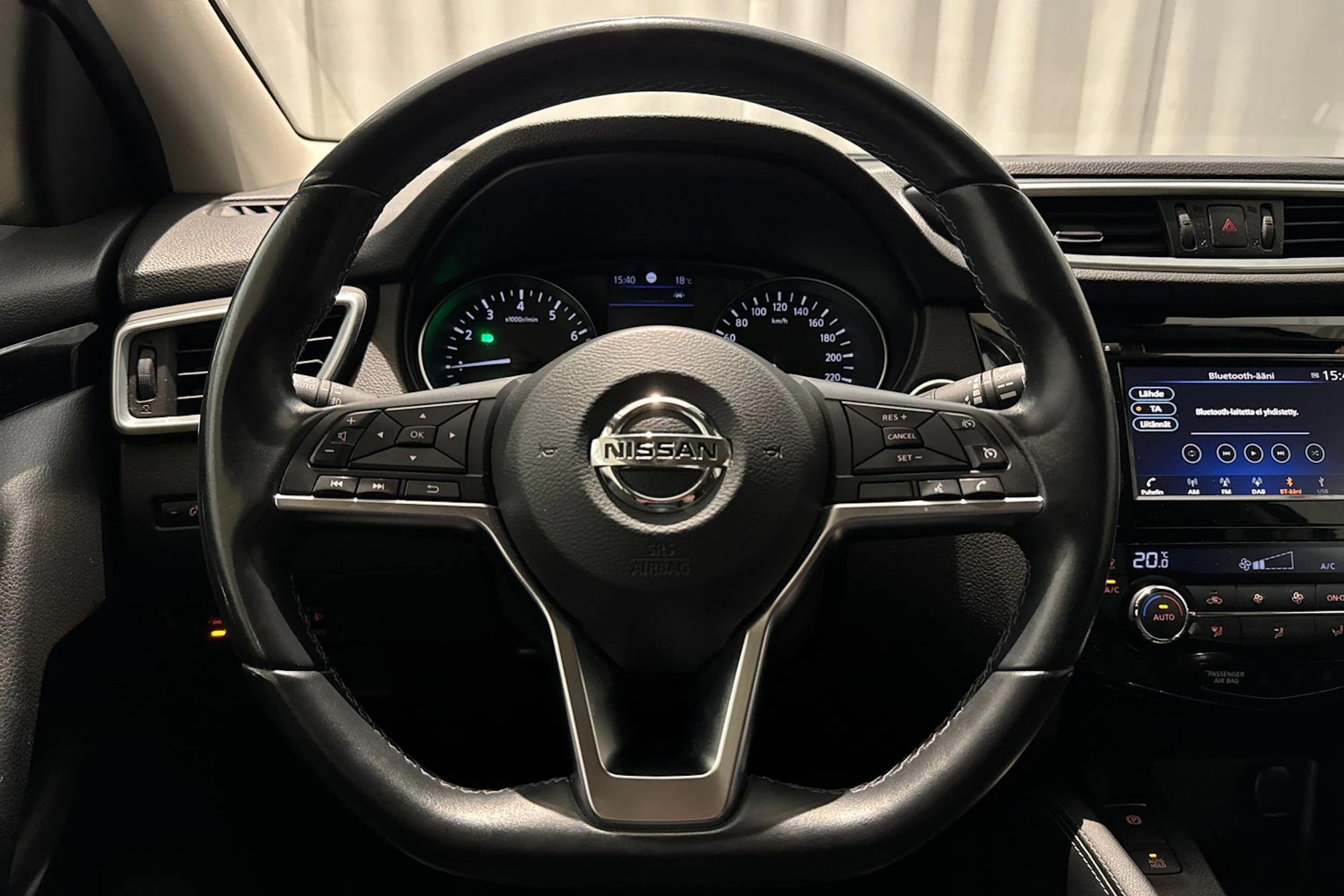 musta Nissan Qashqai 2021 kuva 14.