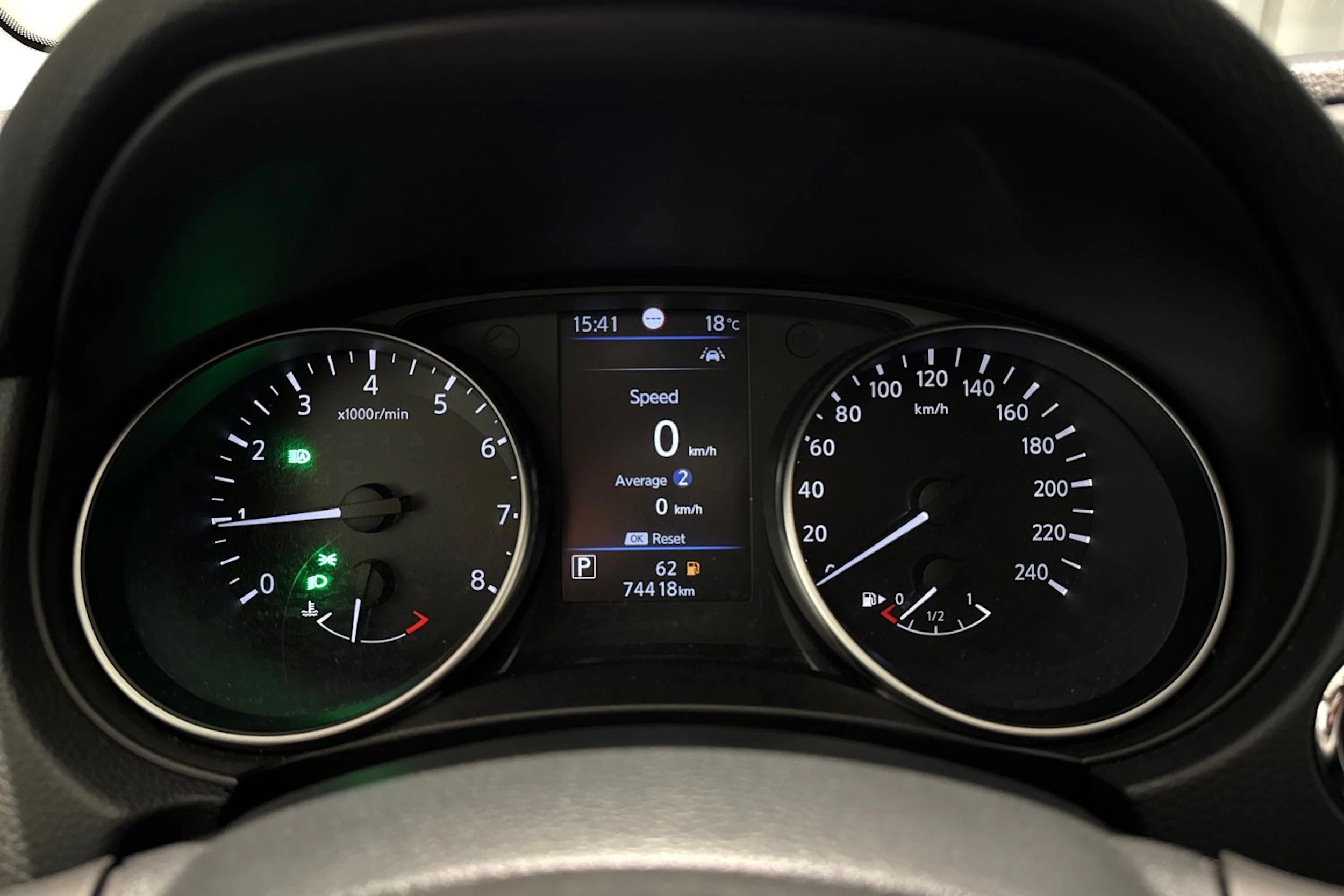 musta Nissan Qashqai 2021 kuva 15.