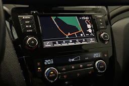 musta Nissan Qashqai 2021 kuva 18.