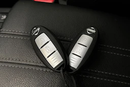 musta Nissan Qashqai 2021 kuva 21.