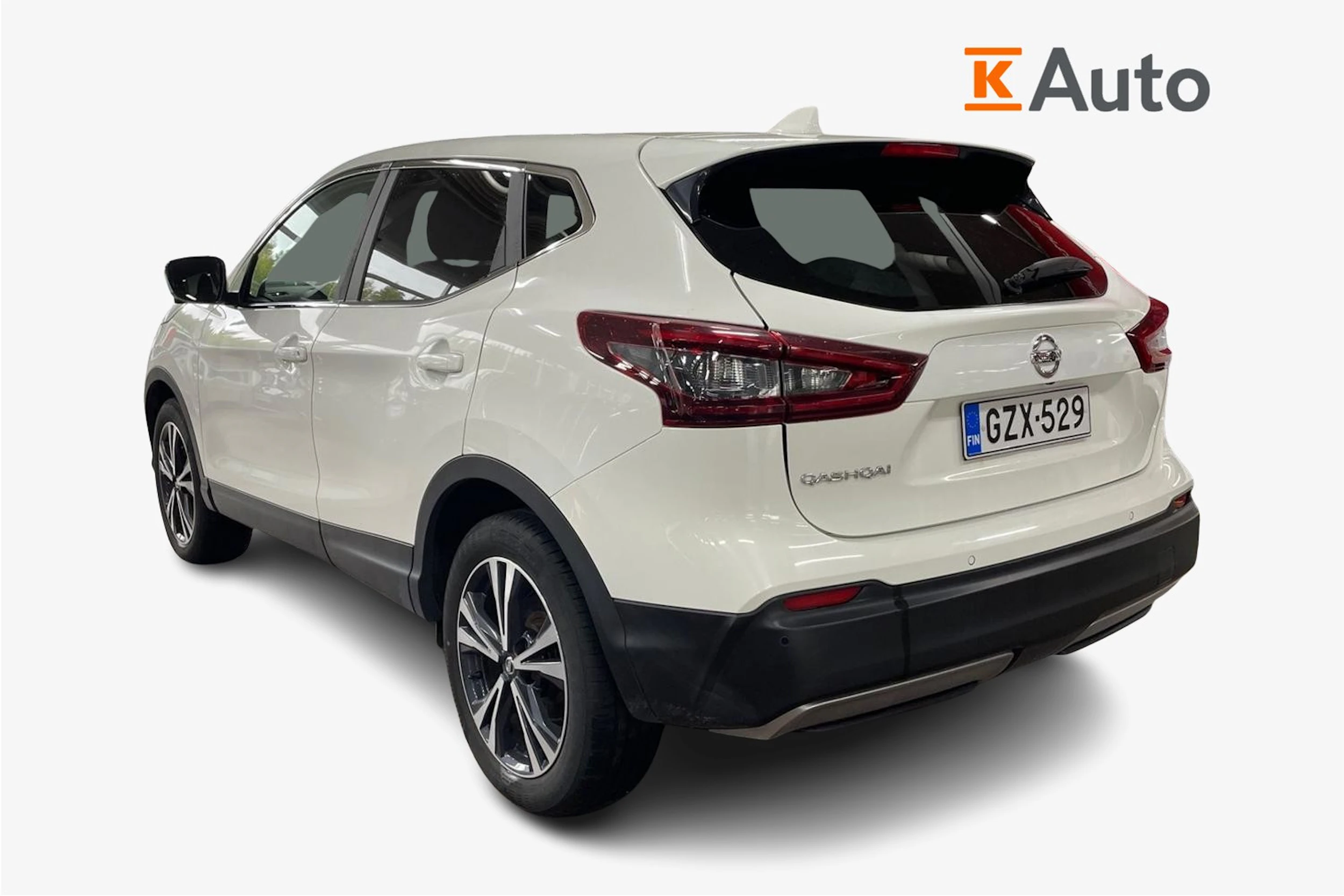valkoinen Nissan Qashqai 2021 kuva 2.
