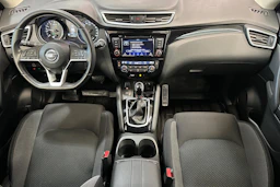 Harmaa Nissan Qashqai 2021 kuva 9.