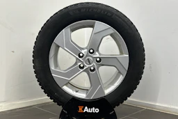 Harmaa Nissan Qashqai 2021 kuva 13.