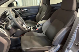 Harmaa Nissan Qashqai 2021 kuva 17.