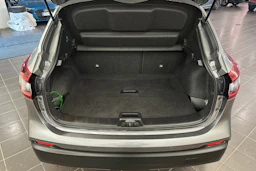 Harmaa Nissan Qashqai 2021 kuva 25.