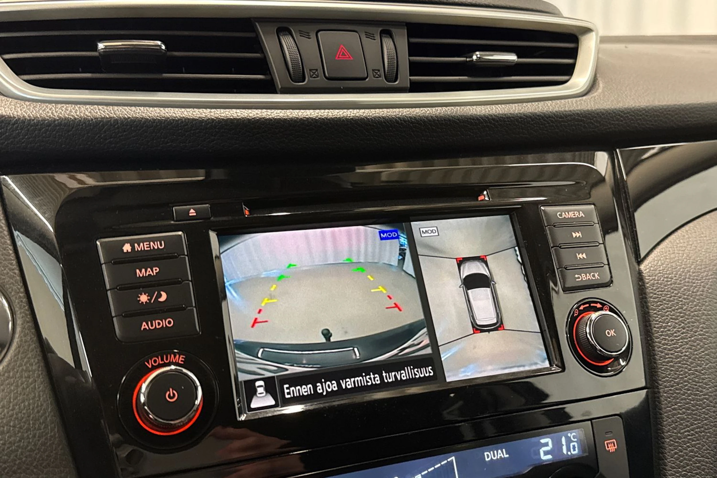 musta Nissan Qashqai 2021 kuva 15.