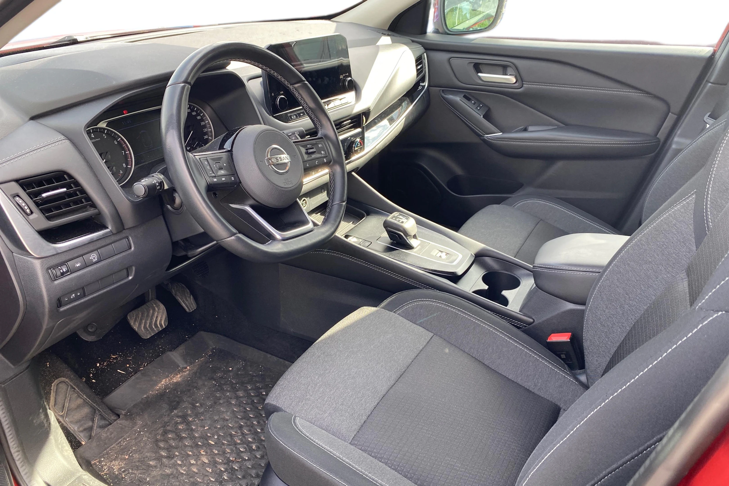 Punainen Nissan Qashqai 2022 kuva 3.