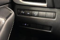 Punainen Nissan Qashqai 2022 kuva 18.