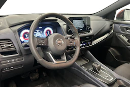 Punainen Nissan Qashqai 2022 kuva 6.