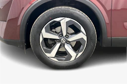 Punainen Nissan Qashqai 2022 kuva 9.