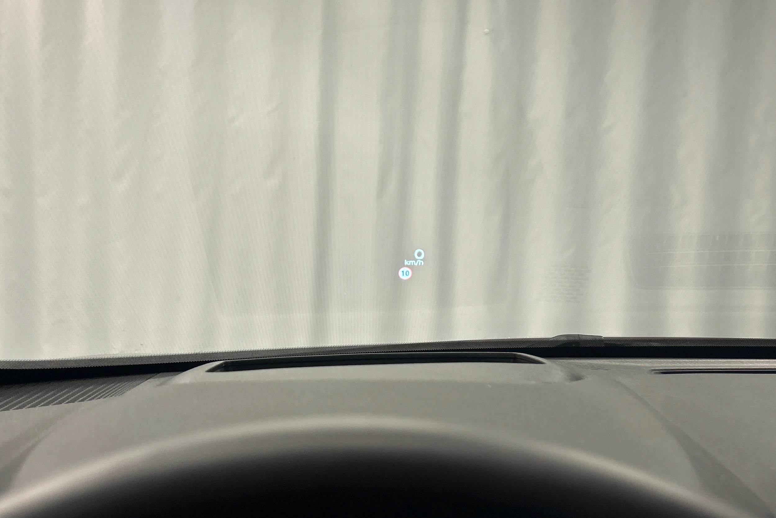 Punainen Nissan Qashqai 2022 kuva 11.