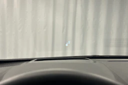 Punainen Nissan Qashqai 2022 kuva 11.
