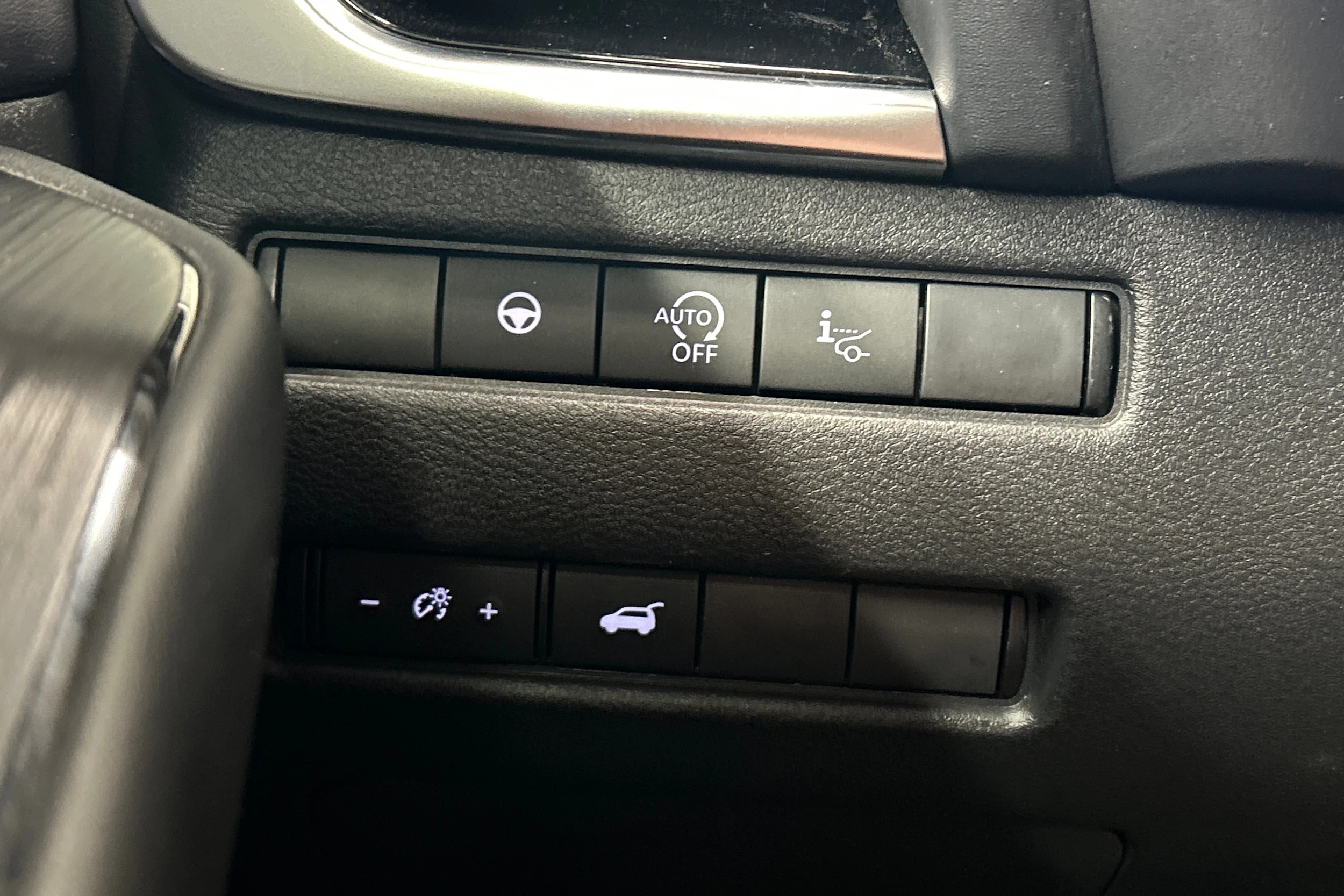 Punainen Nissan Qashqai 2022 kuva 14.