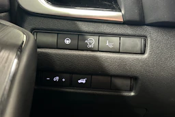 Punainen Nissan Qashqai 2022 kuva 14.