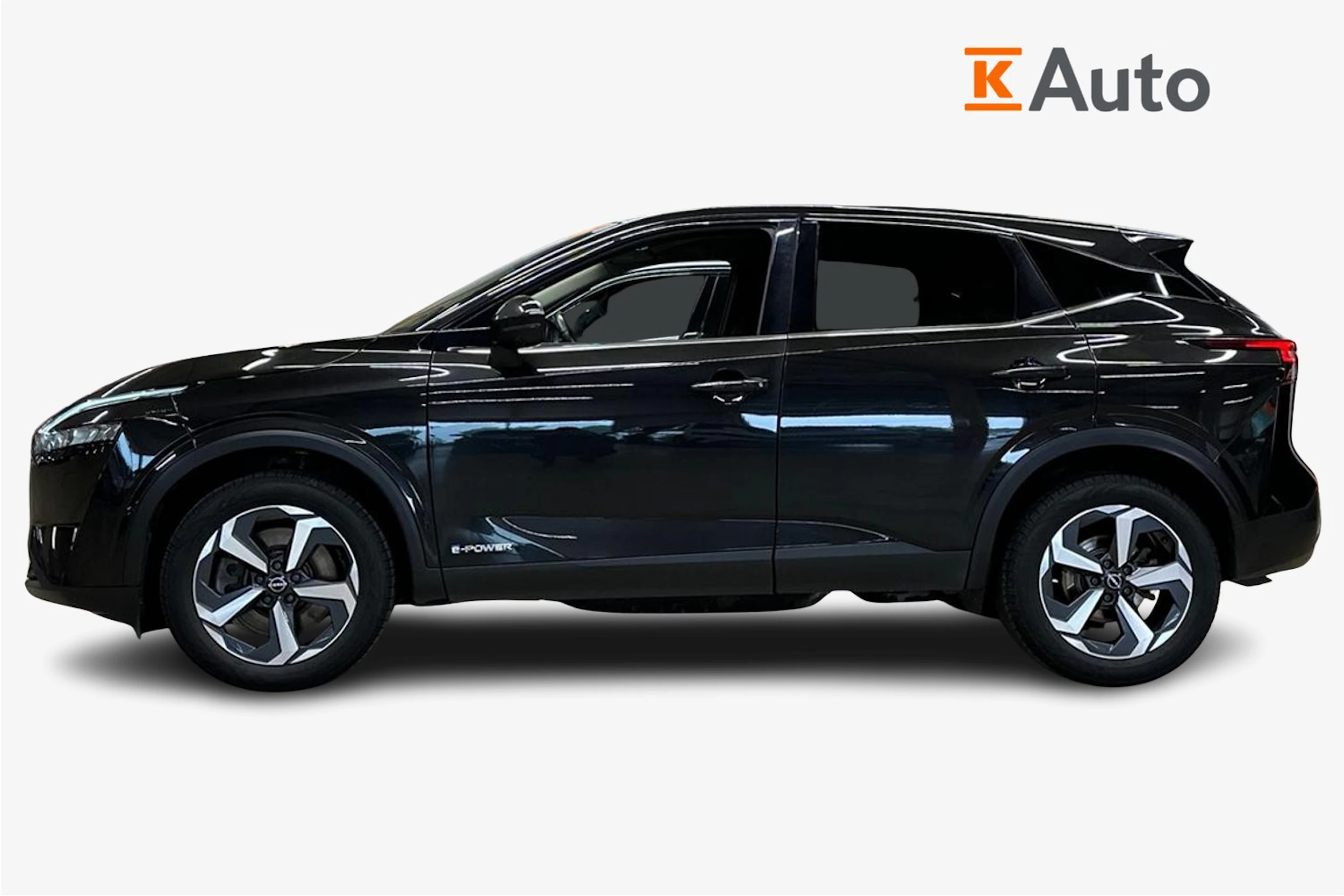 met. musta Nissan Qashqai 2023 kuva 5.