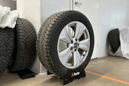 met. musta Nissan Qashqai 2023 kuva 10.