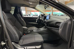 met. musta Nissan Qashqai 2023 kuva 11.