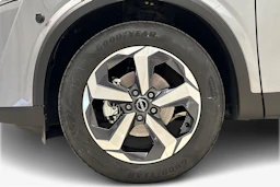 harmaa Nissan Qashqai 2023 kuva 12.