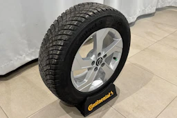 harmaa Nissan Qashqai 2023 kuva 15.