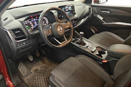 punainen Nissan Qashqai 2023 kuva 3.