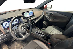 Punainen Nissan Qashqai 2024 kuva 3.