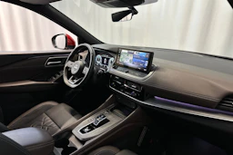 Punainen Nissan Qashqai 2024 kuva 12.
