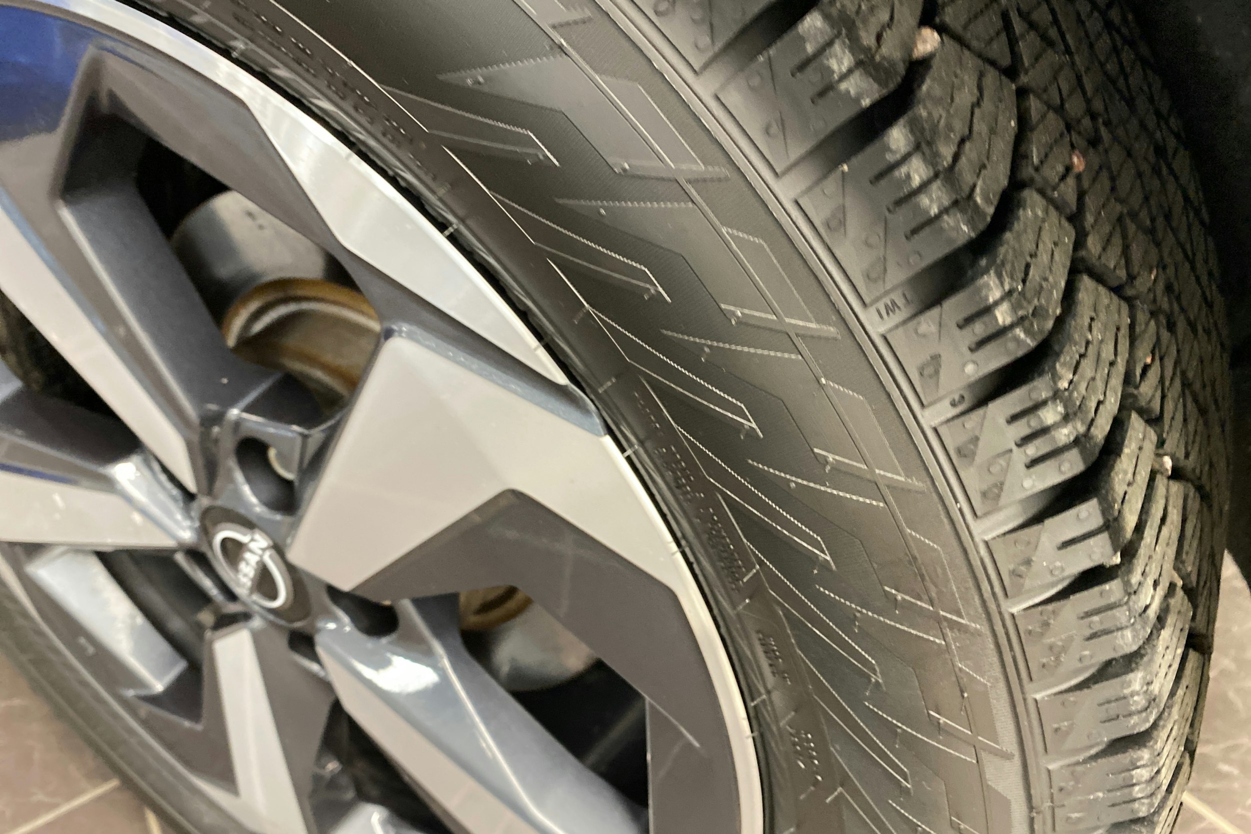 Sininen Nissan Qashqai 2024 kuva 13.