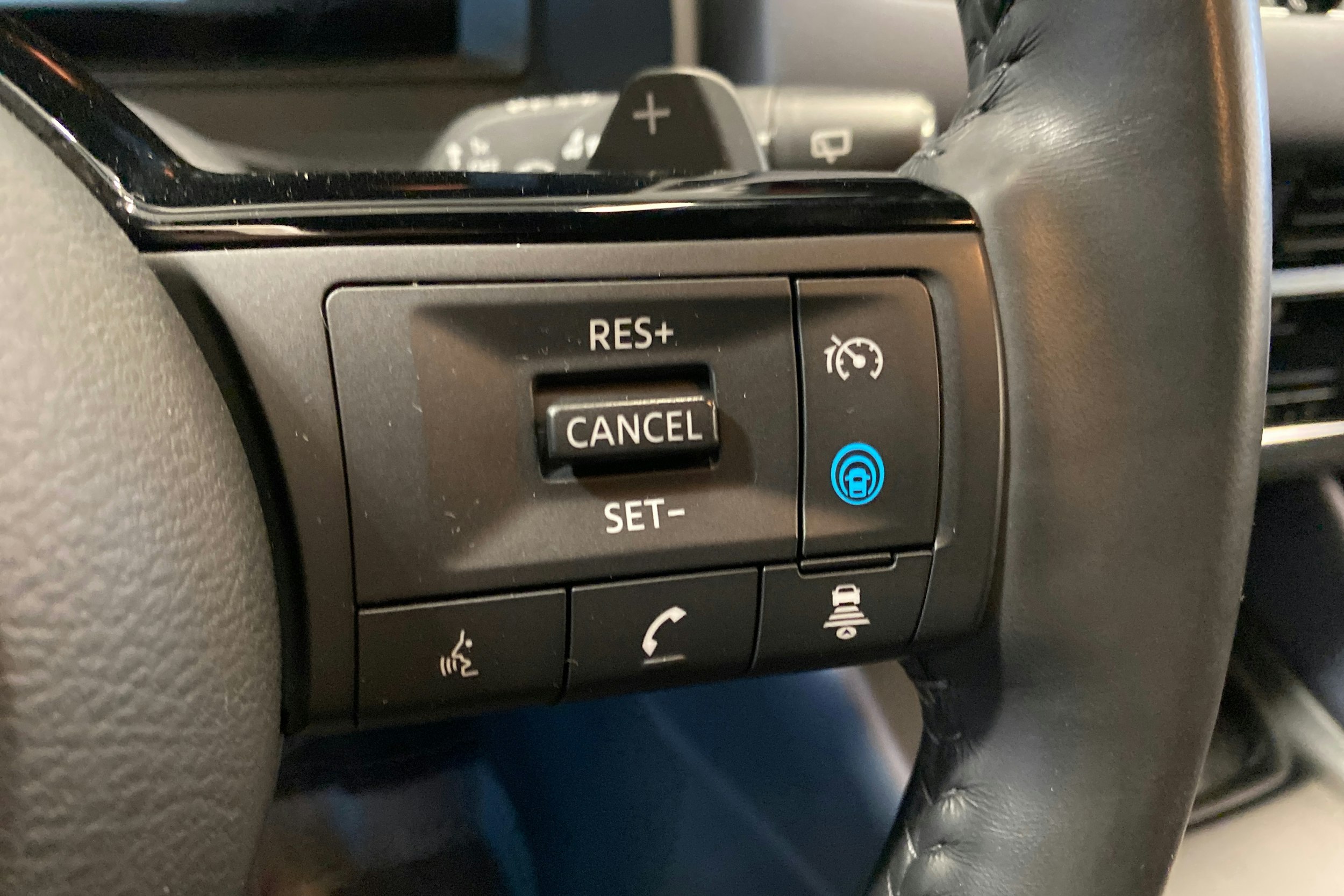 Sininen Nissan Qashqai 2024 kuva 30.