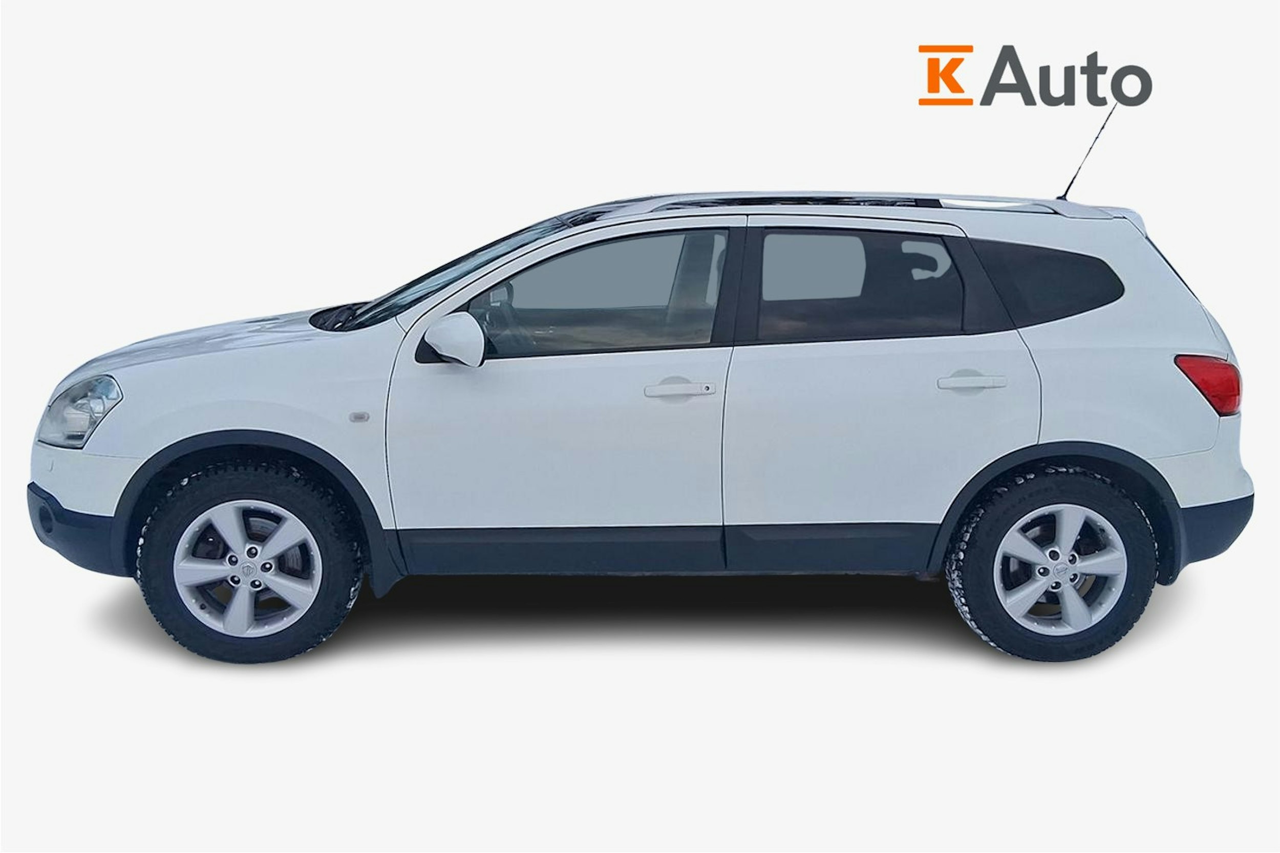 valkoinen Nissan Qashqai+2 2008 kuva 6.