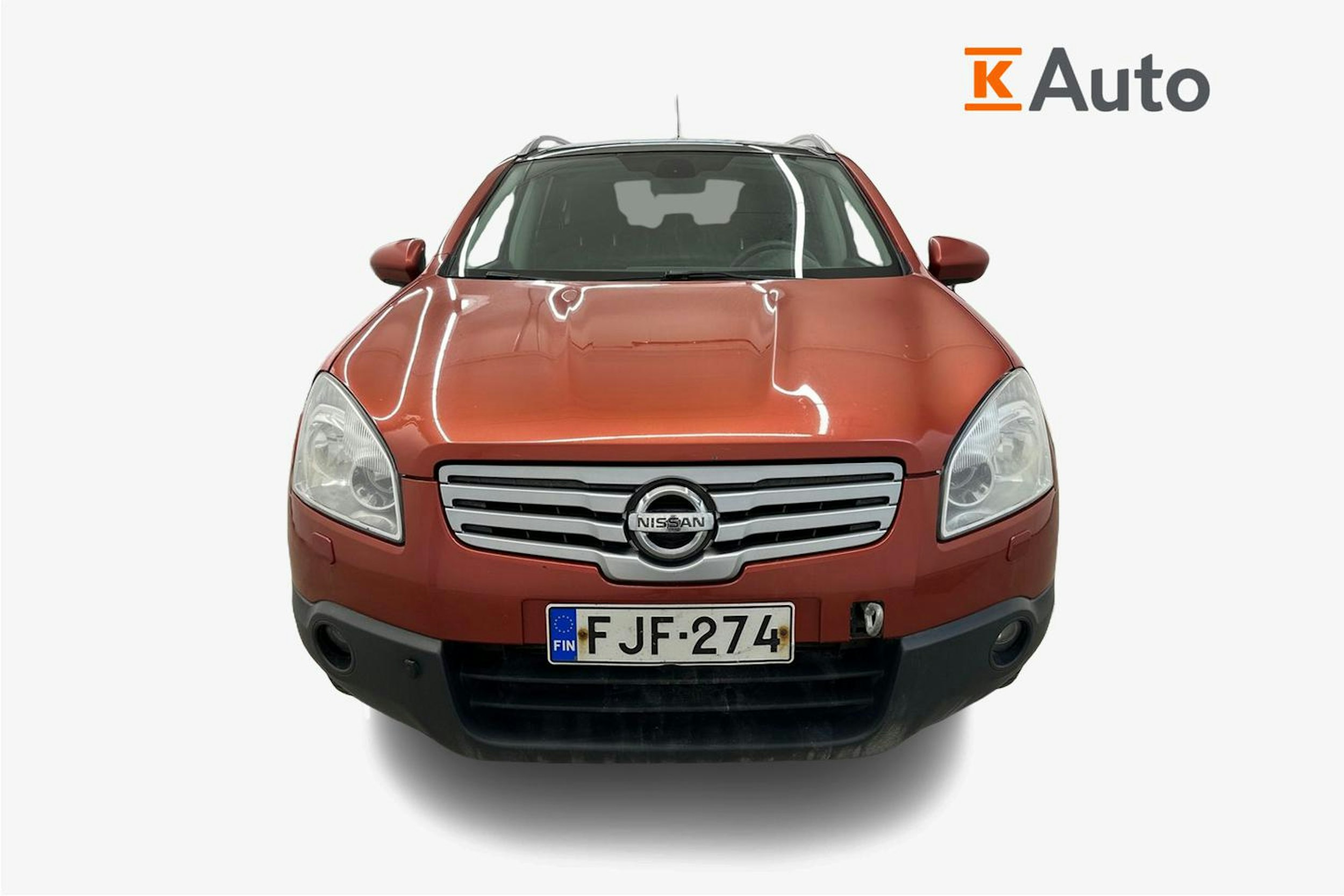 Punainen Nissan Qashqai+2 2009 kuva 5.