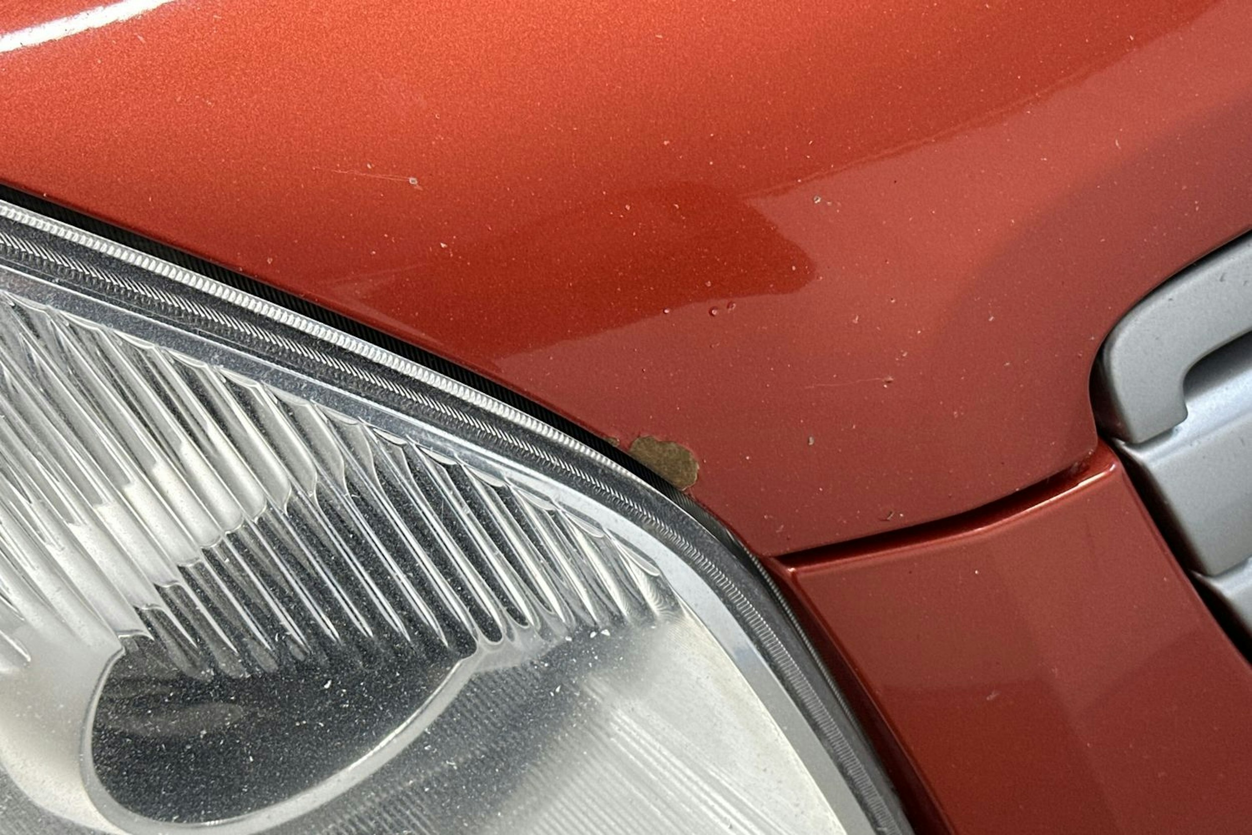 Punainen Nissan Qashqai+2 2009 kuva 21.