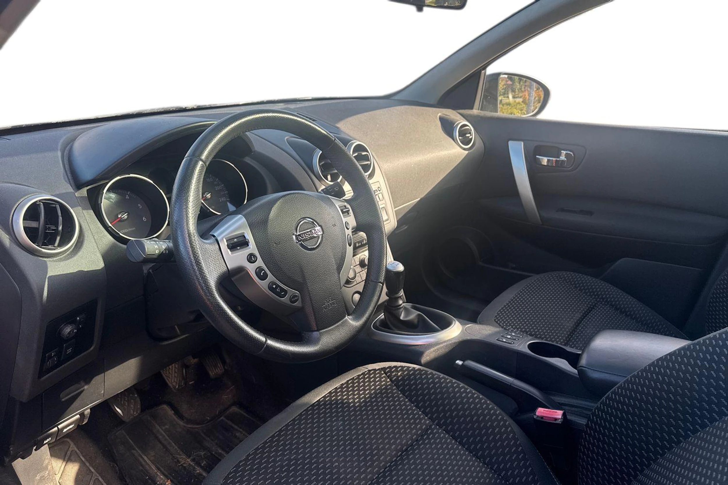 musta Nissan Qashqai+2 2009 kuva 3.